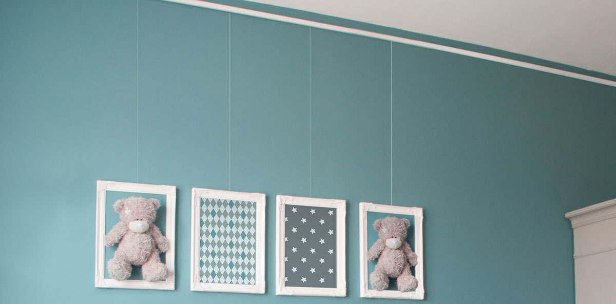 Bilderschiene minirail als Wandschiene im Kinderzimmer Bilderschiene minirail als Wandschiene im Kinderzimmer